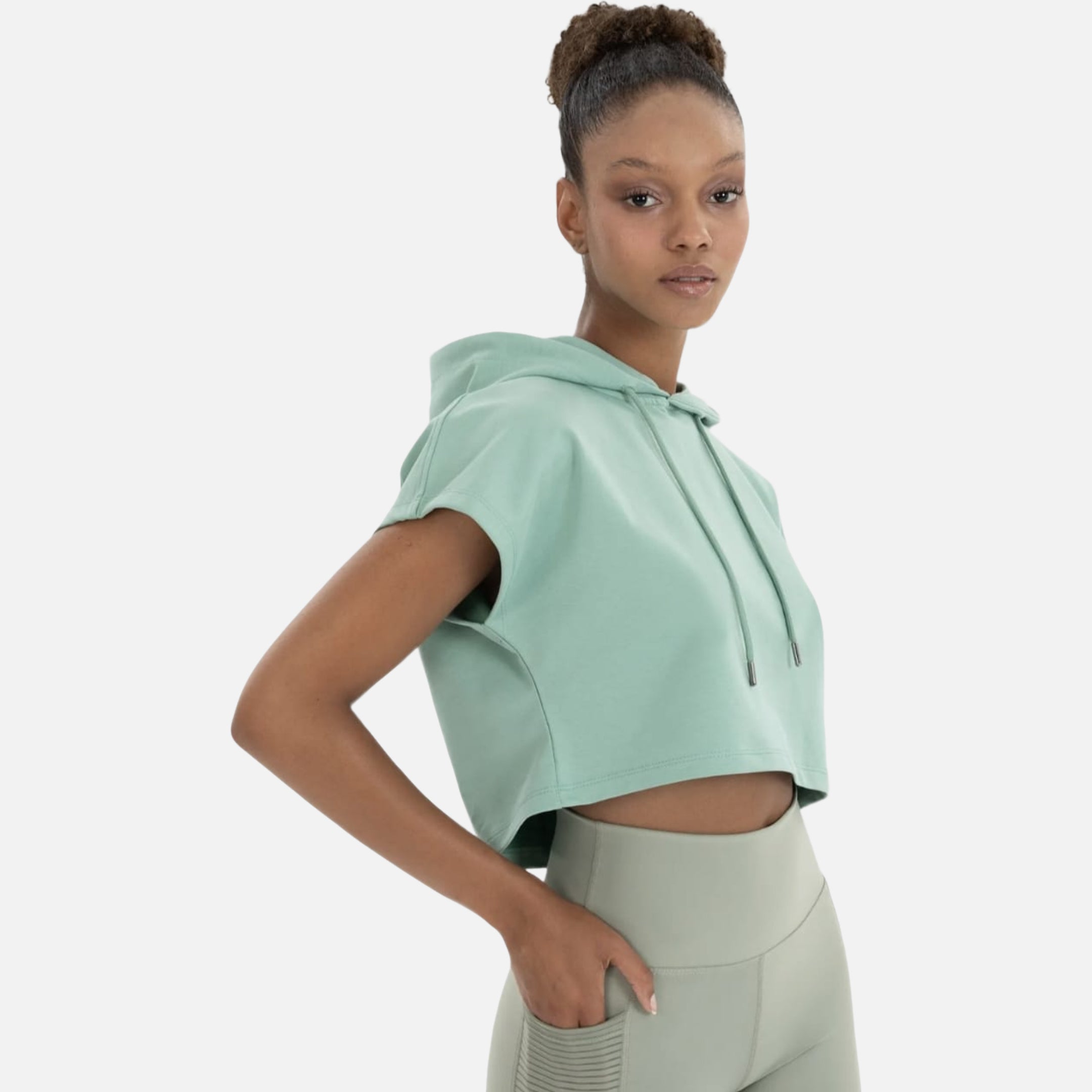 Hoodies & Sweatshirts